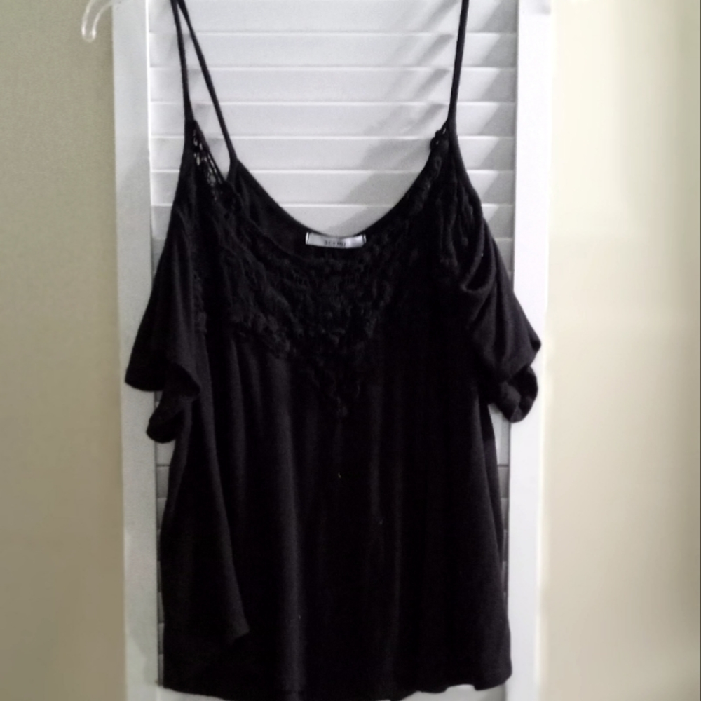 Acemi Women's Lg. Dressy Tank Top
